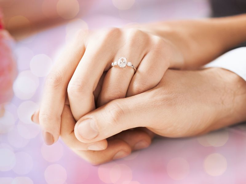 8 Important Prayers For Engaged Couples