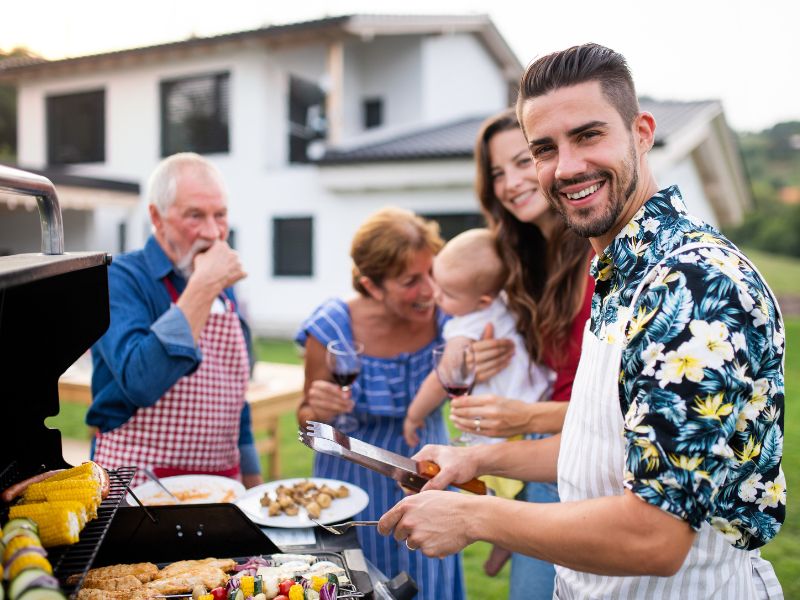 How To Throw An Amazing Family Barbecue