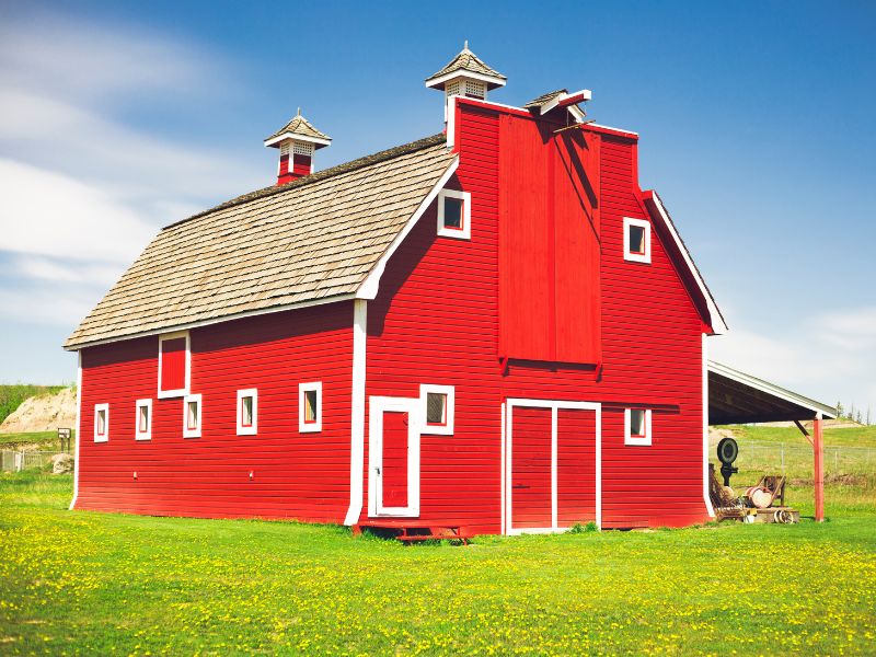 The Benefits Of Choosing A Pole Barn For Your Next Project