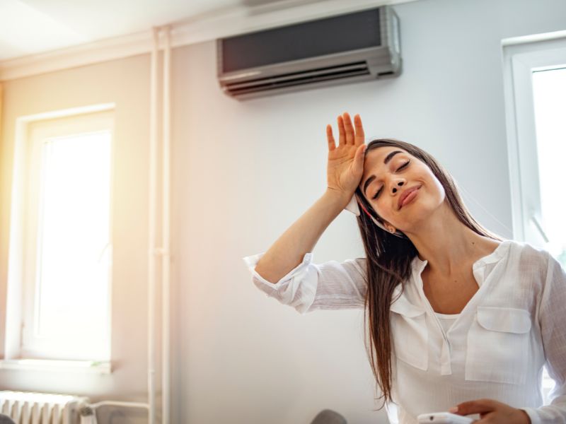 Signs Your AC Needs Repair: Don't Ignore These Red Flags